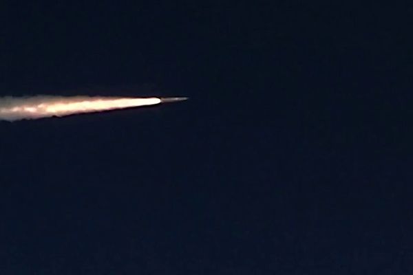 The Russian Aerospace Forces conducts test launch of a Kinzhal hypersonic aviation and missile system - Sputnik International