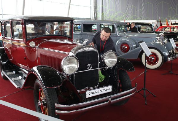 27th Old-timer Gallery Car Show in Pictures - Sputnik International