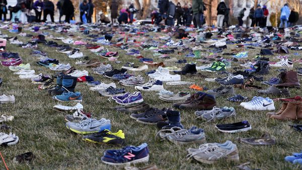 MONUMENT FOR OUR KIDS: VICTIMS OF GUN VIOLENCE - Sputnik International
