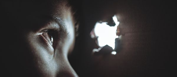 Hiding Hiding - Sputnik International