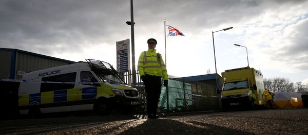 A police officer stands guard at a car recovery depot in Norton Enterprise Park, where Sergei Skripal's car was originally transported, in Salisbury, Britain, March 13, 2018 A police officer stands guard at a car recovery depot in Norton Enterprise Park, where Sergei Skripal's car was originally transported, in Salisbury, Britain, March 13, 2018 - Sputnik International