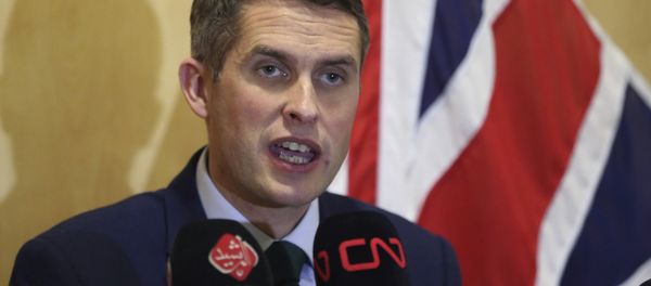 In this Thursday, Jan. 4, 2018 Picture Britain's Defense Secretary Gavin Williamson holds a news conference in British embassy in Baghdad, Iraq. In this Thursday, Jan. 4, 2018 Picture Britain's Defense Secretary Gavin Williamson holds a news conference in British embassy in Baghdad, Iraq. - Sputnik International