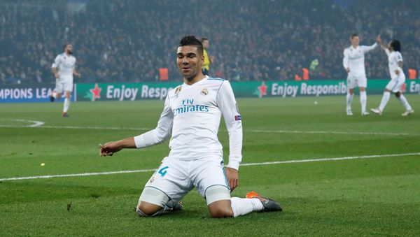 Soccer Football - Champions League Round of 16 Second Leg - Paris St Germain vs Real Madrid - Parc des Princes, Paris, France - March 6, 2018 Real Madrid’s Casemiro celebrates scoring their second goal - Sputnik International