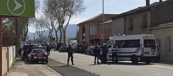 Police attend an incident in Trebes, southern France - Sputnik International