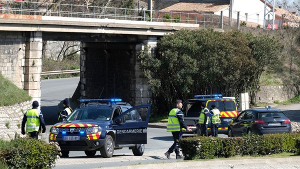 French gendarmes block the access to Trebes, where a man took hostages at a supermarket on March 23, 2018 in Trebes, southwest France - Sputnik International
