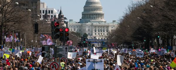 Participants in the March for Our Lives rally in Washignton requiring tightened control over the sales of fire weapons Participants in the March for Our Lives rally in Washignton requiring tightened control over the sales of fire weapons - Sputnik International