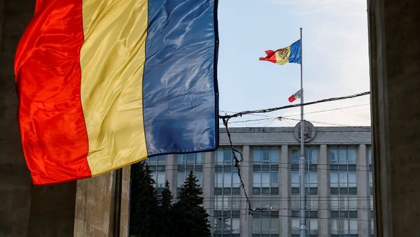 The Moldova's Government building is seen in central Chisinau, Moldova, October 9, 2016 The Moldova's Government building is seen in central Chisinau, Moldova, October 9, 2016 - Sputnik International
