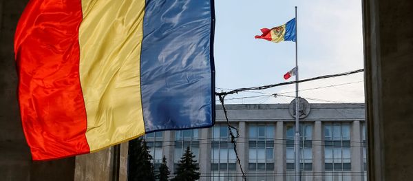 The Moldova's Government building is seen in central Chisinau, Moldova, October 9, 2016 The Moldova's Government building is seen in central Chisinau, Moldova, October 9, 2016 - Sputnik International