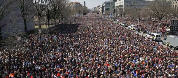 Looking west away from the stage, the crowd fills Pennsylvania Avenue during the March for Our Lives rally in support of gun control, Saturday, March 24, 2018, in Washington. - Sputnik International