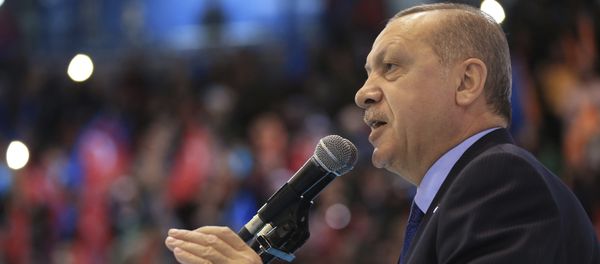 Turkey's President Recep Tayyip Erdogan addresses members of his ruling party in Ordu, Turkey, Saturday, March 24, 2018 - Sputnik International