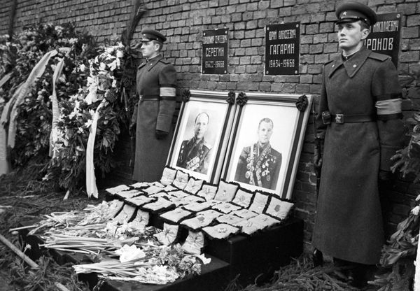 Mystery Plane, Weather Anomaly... Who or What Killed Yuri Gagarin? Mystery Plane, Weather Anomaly... Who or What Killed Yuri Gagarin? - Sputnik International