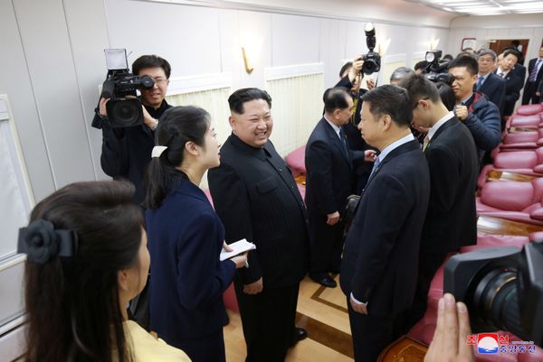 Kim Jong Un Visits China - Sputnik International