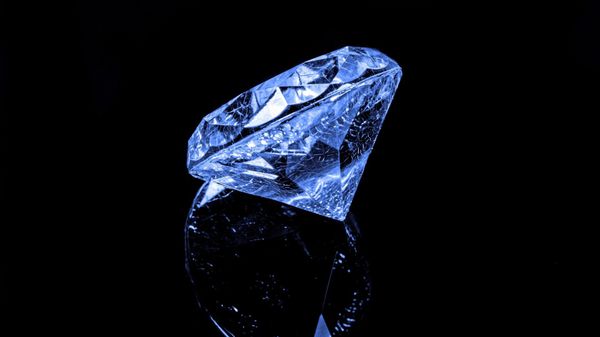 Diamond - Sputnik International
