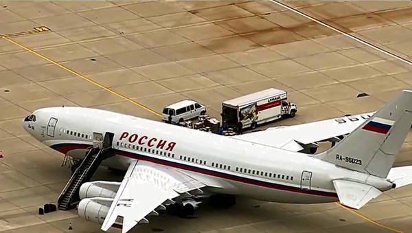 A Rossiya Ilyushin Il-96-300 picking up expelled Russian diplomats at Dulles International Airport near Washington, DC A Rossiya Ilyushin Il-96-300 picking up expelled Russian diplomats at Dulles International Airport near Washington, DC - Sputnik International