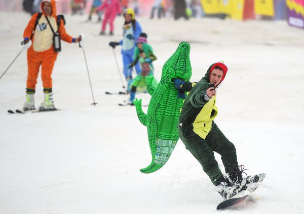 BoogelWoogel-2018 Summerish Alpine Carnival - Sputnik International