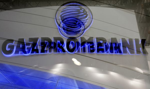Perennial Dazzle of Bullion: Russian Central Bank's Gold Reserve Props Up Ruble Despite Pandemic Perennial Dazzle of Bullion: Russian Central Bank's Gold Reserve Props Up Ruble Despite Pandemic - Sputnik International