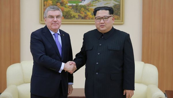 International Olympic Committee (IOC) President Thomas Bach meets with North Korean leader Kim Jong Un in Pyongyang International Olympic Committee (IOC) President Thomas Bach meets with North Korean leader Kim Jong Un in Pyongyang - Sputnik International