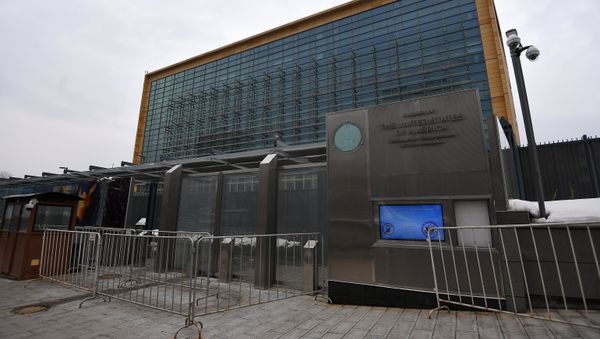 The US Embassy in Bolshoi Devyatinsky Pereulok, Moscow - Sputnik International
