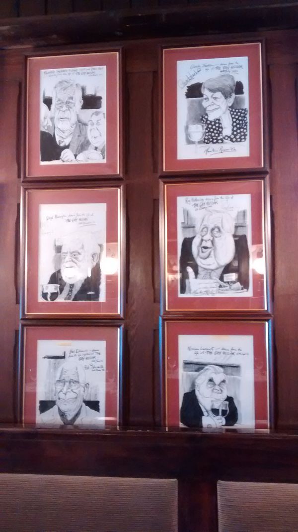 Gay Hussar Patron Caricatures - Sputnik International