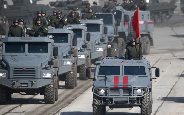 Patrol and Tigr armored vehicles during a Victory Day Military Parade rehearsal at the Alabino military training ground in the Moscow Region Patrol and Tigr armored vehicles during a Victory Day Military Parade rehearsal at the Alabino military training ground in the Moscow Region - Sputnik International