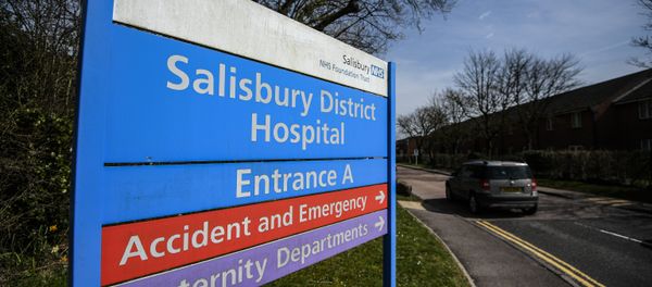 A sign of Salisbury District Hospital where former Russian agent Sergei Skripal and his daughter Yulia are treated - Sputnik International