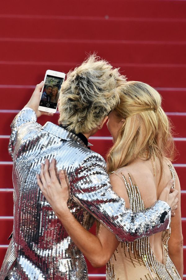 When Selfies Were Allowed: Best Glimpses of Cannes Festival Before Ban - Sputnik International