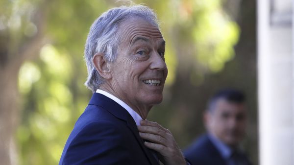 Former British Prime Minister Tony Blair arrives at the presidential palace for a meeting with Cyprus' President Nicos Anastasiades in capital Nicosia, Cyprus, Wednesday, April 4, 2018. - Sputnik International
