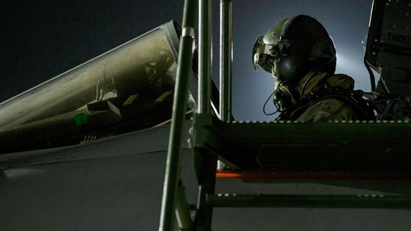 In this image released by Britain's Ministry of Defense, a Tornado pilot sits in his cockpit before flying at Britain Royal Air Force base in Akrotiri, Cyprus Saturday, April 14, 2018 In this image released by Britain's Ministry of Defense, a Tornado pilot sits in his cockpit before flying at Britain Royal Air Force base in Akrotiri, Cyprus Saturday, April 14, 2018 - Sputnik International