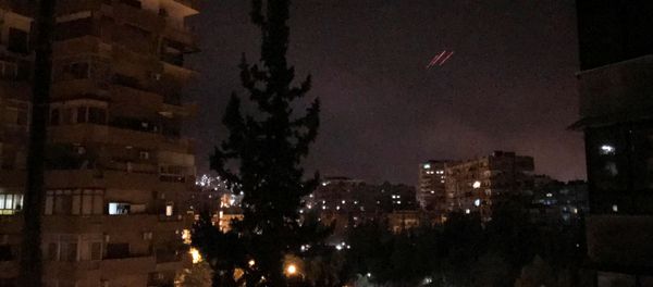 Anti-aircraft fire is seen over Damascus,Syria early April 14, 2018 Anti-aircraft fire is seen over Damascus,Syria early April 14, 2018 - Sputnik International