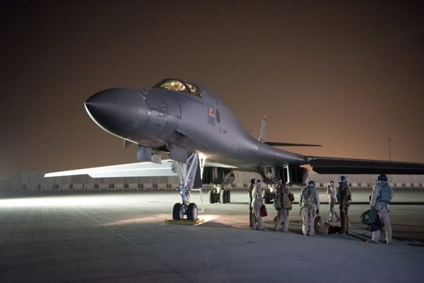 A U.S. Air Force B-1B Lancer and crew, being deployed to launch strike as part of the multinational response to Syria's use of chemical weapons, is seen in this image released from Al Udeid Air Base, Doha, Qatar on April 14, 2018 A U.S. Air Force B-1B Lancer and crew, being deployed to launch strike as part of the multinational response to Syria's use of chemical weapons, is seen in this image released from Al Udeid Air Base, Doha, Qatar on April 14, 2018 - Sputnik International