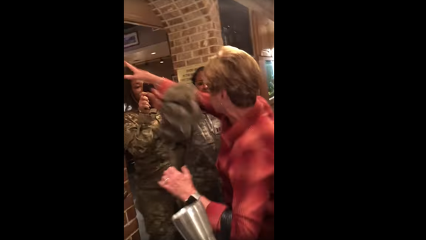 Judy Tucker Altercation with Soldiers Judy Tucker Altercation with Soldiers - Sputnik International