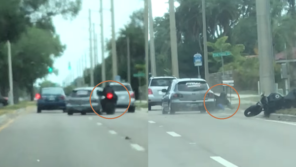 Florida Motorist Sideswipes Motorcyclist in Road Rage Incident - Sputnik International