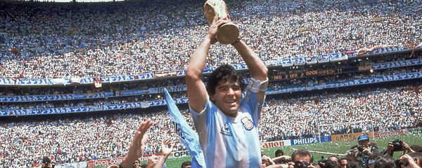 Diego Maradona of Argentina celebrates with the cup at the end of the World Cup soccer final in the Atzeca Stadium, in Mexico City, Mexico. (File) Diego Maradona of Argentina celebrates with the cup at the end of the World Cup soccer final in the Atzeca Stadium, in Mexico City, Mexico. (File) - Sputnik International
