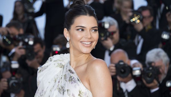 Kendall Jenner poses for photographers upon arrival at the screening of the film 120 Beats Per Minute at the 70th international film festival, Cannes, southern France, Saturday, May 20, 2017. - Sputnik International