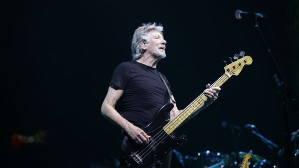 Roger Waters performs during a live concert in Assago, near Milan, Italy - Sputnik International