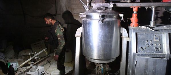 Chemical laboratory of militants for the manufacture of poisonous substances and explosives in the basement of one of the houses in the liberated suburb of Damascus. Chemical laboratory of militants for the manufacture of poisonous substances and explosives in the basement of one of the houses in the liberated suburb of Damascus. - Sputnik International