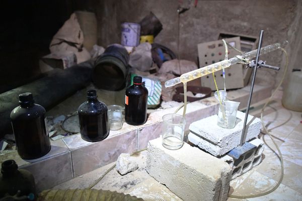 Chemical laboratory of militants in Douma Chemical laboratory of militants in Douma - Sputnik International