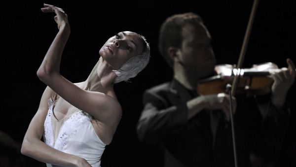 Bolshoi Theatre ballet dancer Olga Smirnova during a gala concert of the Svetlanov State Academic Symphony Orchestra of Russia and the Sveshnikov State Academic Russian Choir at the historical stage of the Bolshoi Theatre, Moscow - Sputnik International