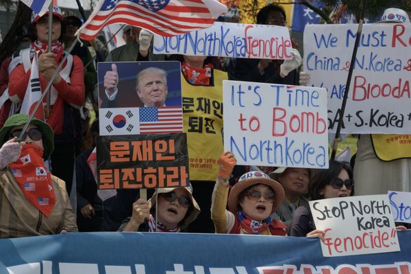 North Korea's Leader Kim Jong-un Meets South Korea's President Moon Jae-in North Korea's Leader Kim Jong-un Meets South Korea's President Moon Jae-in - Sputnik International
