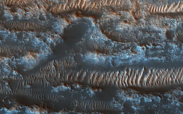 Space Probe Captures Startling Images of Dried-up River System on Mars Space Probe Captures Startling Images of Dried-up River System on Mars - Sputnik International