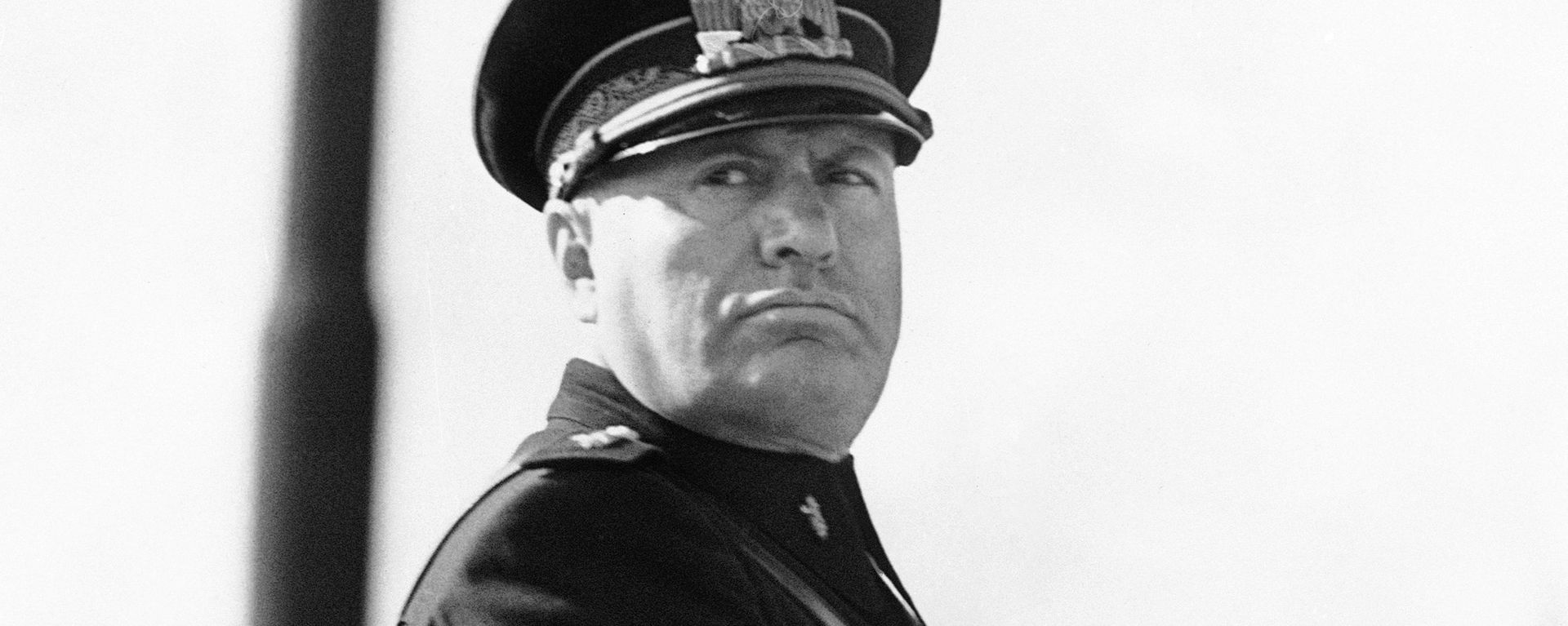 Benito Mussolini, in the newly introduced Fascist uniform, on his horse at a parade of police to commemorate the 13th anniversary of the foundation of the Metropolitan Police in Rome, Italy around Oct. 20, 1938 - Sputnik International, 1920, 28.10.2022