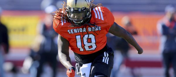 Shaquem Griffin, of Central Florida, runs drills during the South's team practice Tuesday, Jan. 23, 2018 - Sputnik International
