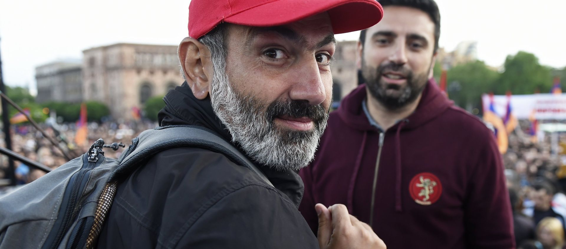 Leader of the My Step opposition movement Nikol Pashinyan, left, at a rally on Republic Square in Yerevan Leader of the My Step opposition movement Nikol Pashinyan, left, at a rally on Republic Square in Yerevan - Sputnik International, 1920, 25.12.2020