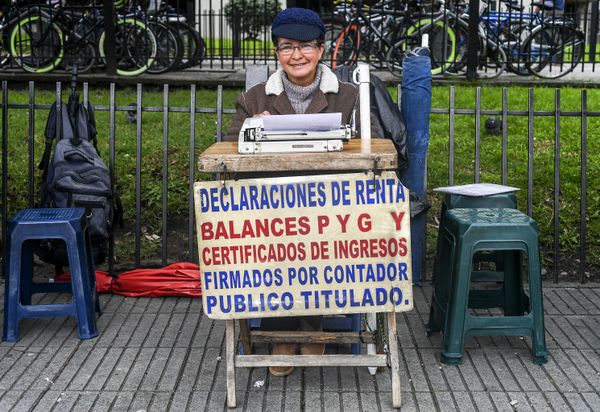 Street Clerk From Columbia - Sputnik International