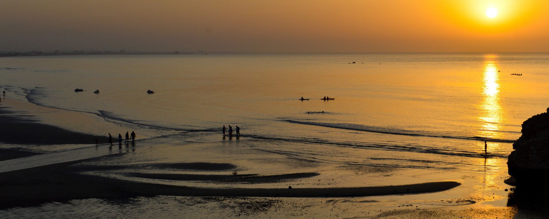  Muscat sunset. Gulf of Oman   - Sputnik International, 1920, 27.02.2021
