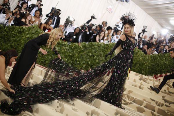 Stars From Heaven and Inferno Inmates: Whom Met Gala 2018 Brings to New York Stars From Heaven and Inferno Inmates: Whom Met Gala 2018 Brings to New York - Sputnik International