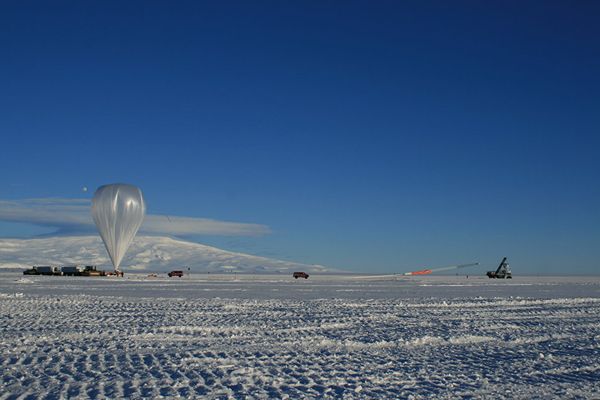 'Ice Key' to the Universe's Mysteries: Why are Researchers Hunting for Neutrinos in Antarctic? 'Ice Key' to the Universe's Mysteries: Why are Researchers Hunting for Neutrinos in Antarctic? - Sputnik International
