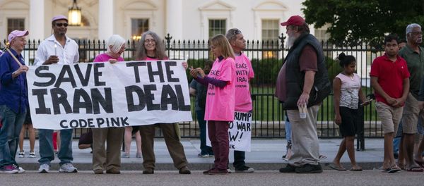 Members of Code Pink rally in support of Iran's nuclear deal with world powers in front of the White House in Washington, Monday, May 7, 2018 - Sputnik International