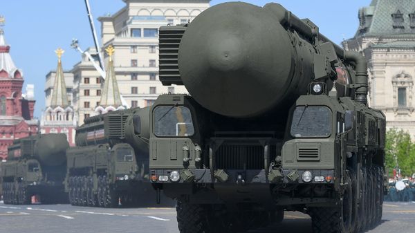 Transport and starting container of the Yars RS-24 complex on the military parade devoted to the 73rd anniversary of the victory in the Great Patriotic War of 1941-1945  - Sputnik International