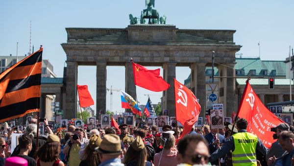Participants of the action Immortal regiment in Berlin - Sputnik International